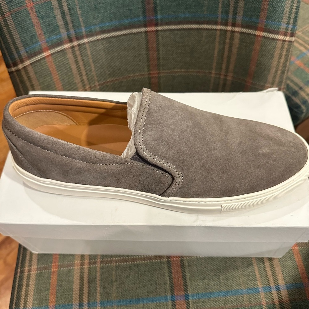 New!!!! Men's Untuck it Gray Suede Slip-On Shoes